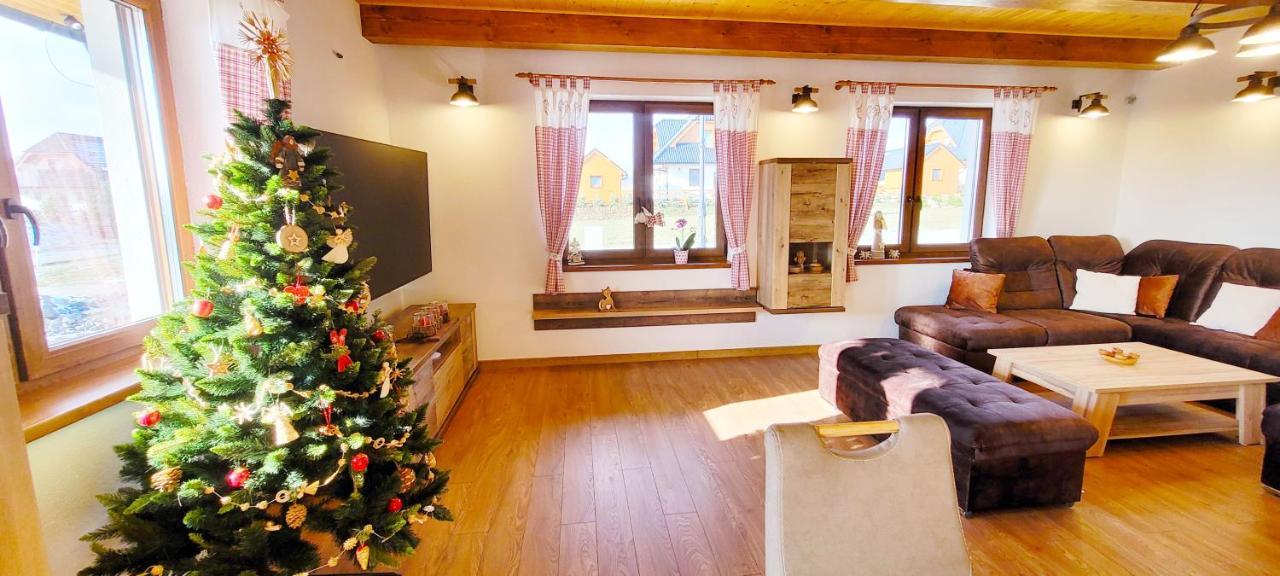 Chalupa Cesky Stit Vysoke Tatry Stara Lesna Bagian luar foto